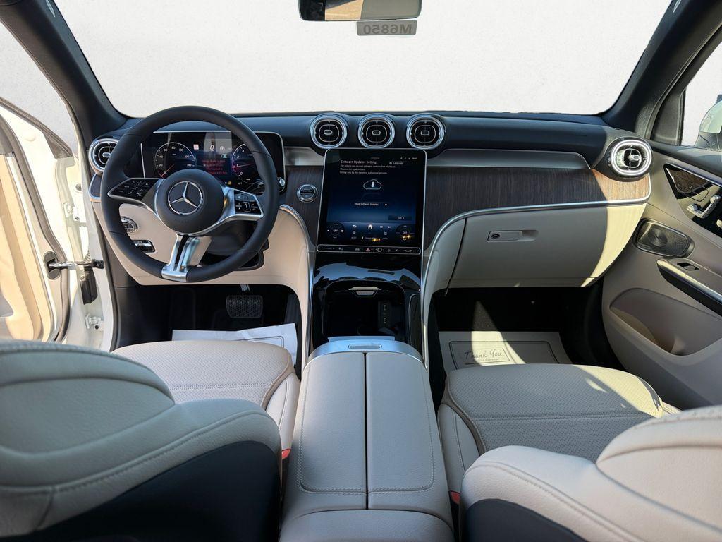 new 2026 Mercedes-Benz GLC 300 car