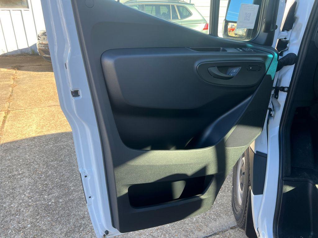 new 2025 Mercedes-Benz Sprinter 2500 car, priced at $50,576