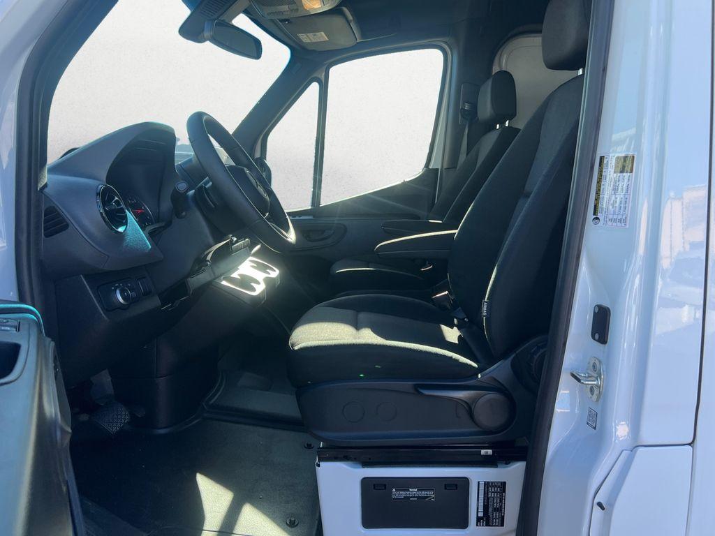 new 2025 Mercedes-Benz Sprinter 2500 car, priced at $50,576