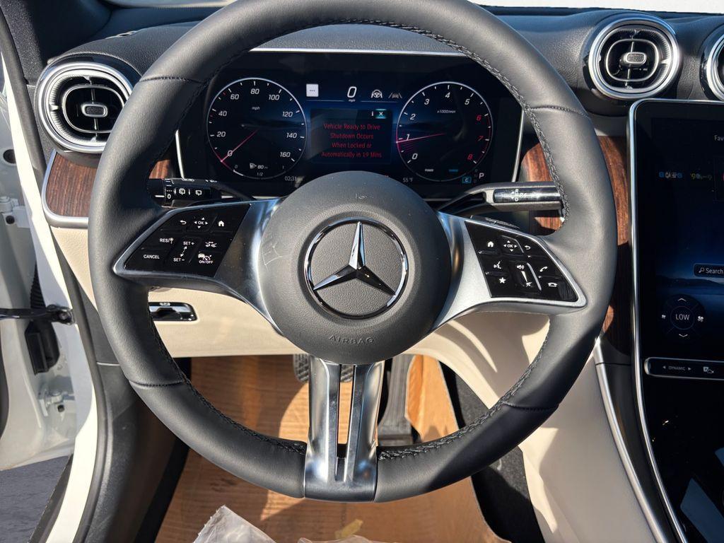 new 2026 Mercedes-Benz GLC 300 car