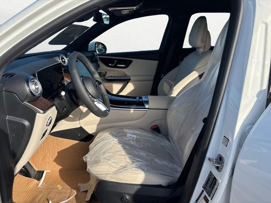 new 2026 Mercedes-Benz GLC 300 car