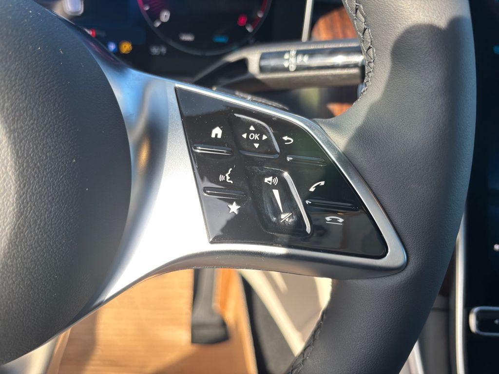 new 2026 Mercedes-Benz GLC 300 car