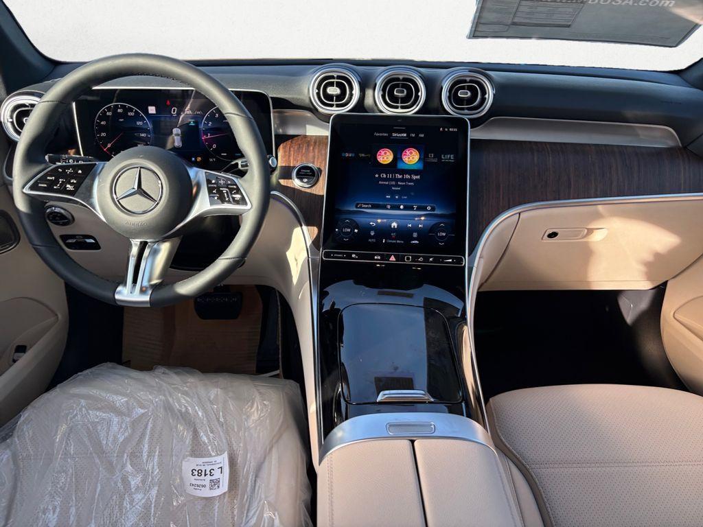 new 2026 Mercedes-Benz GLC 300 car