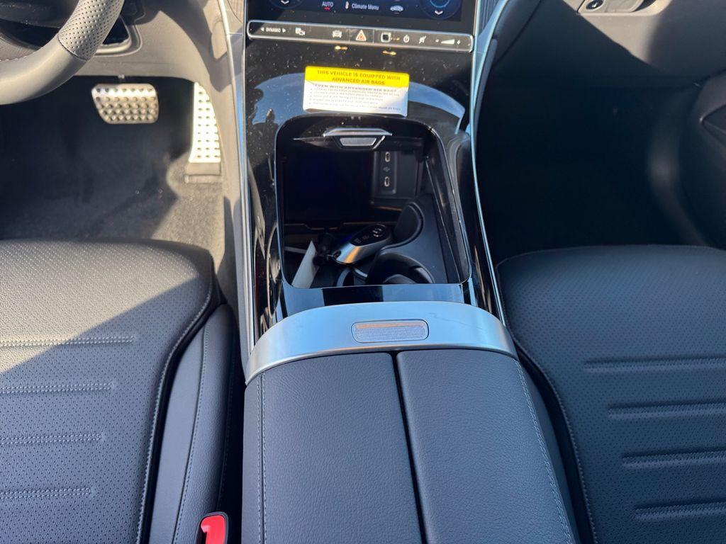 new 2026 Mercedes-Benz GLC 300 car