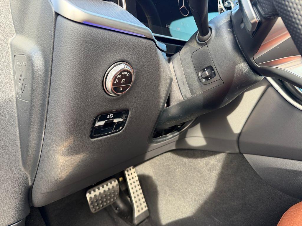 new 2026 Mercedes-Benz GLC 300 car