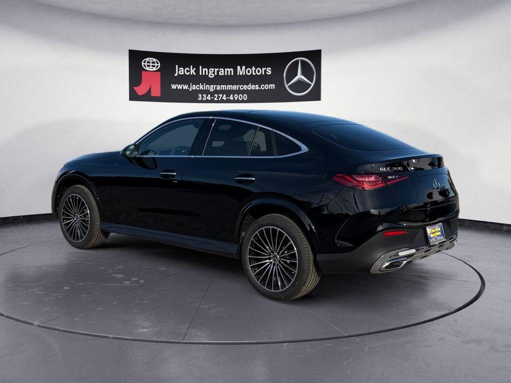 new 2026 Mercedes-Benz GLC 300 car