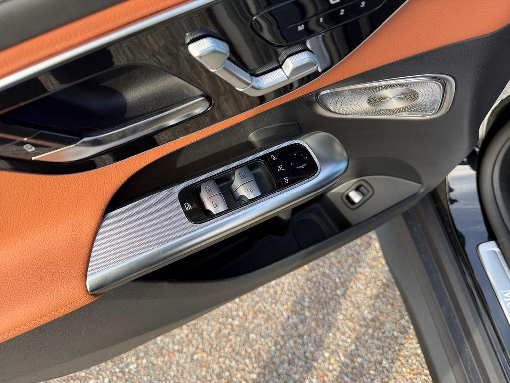 new 2026 Mercedes-Benz GLC 300 car