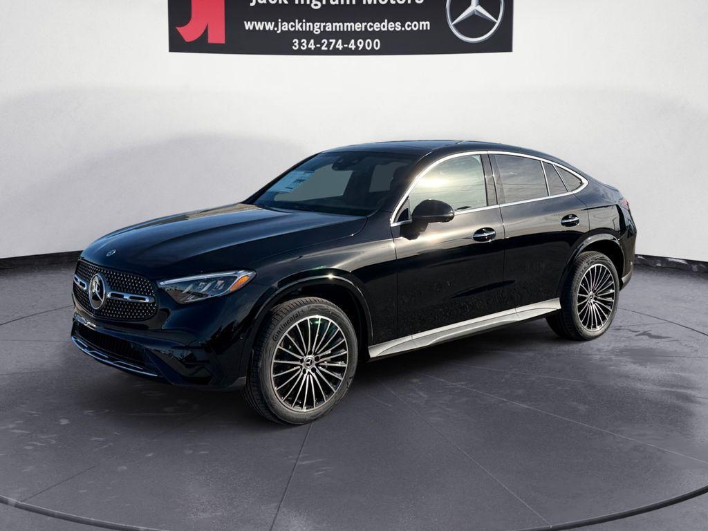new 2026 Mercedes-Benz GLC 300 car