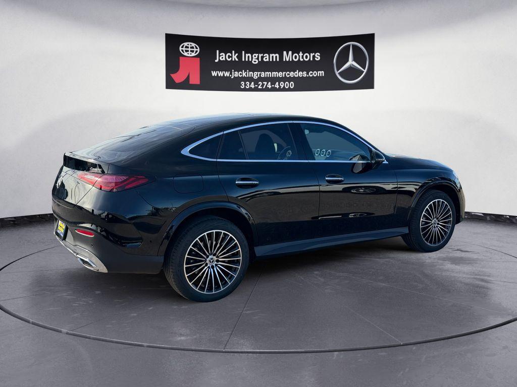 new 2026 Mercedes-Benz GLC 300 car