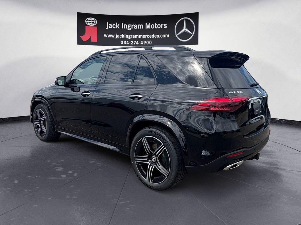 new 2026 Mercedes-Benz GLE 450 car