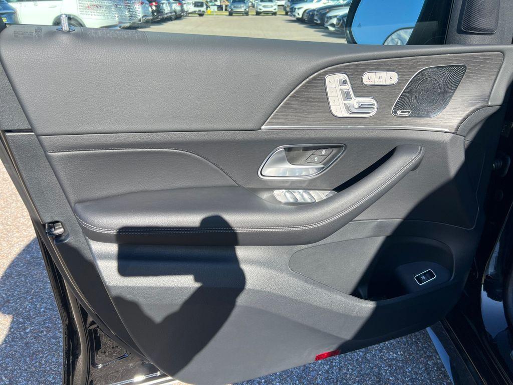 new 2026 Mercedes-Benz GLE 450 car