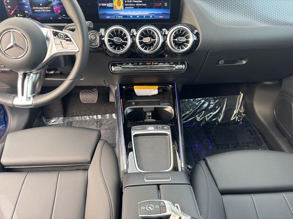 new 2025 Mercedes-Benz GLA 250 car, priced at $47,510