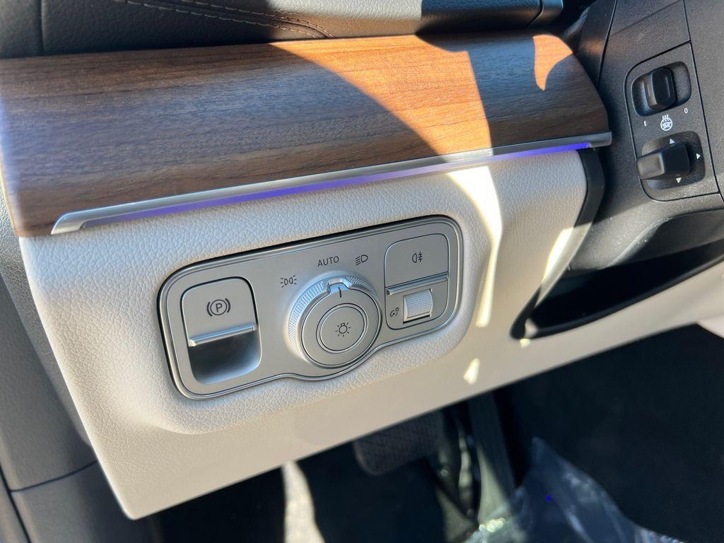 new 2026 Mercedes-Benz GLE 450 car