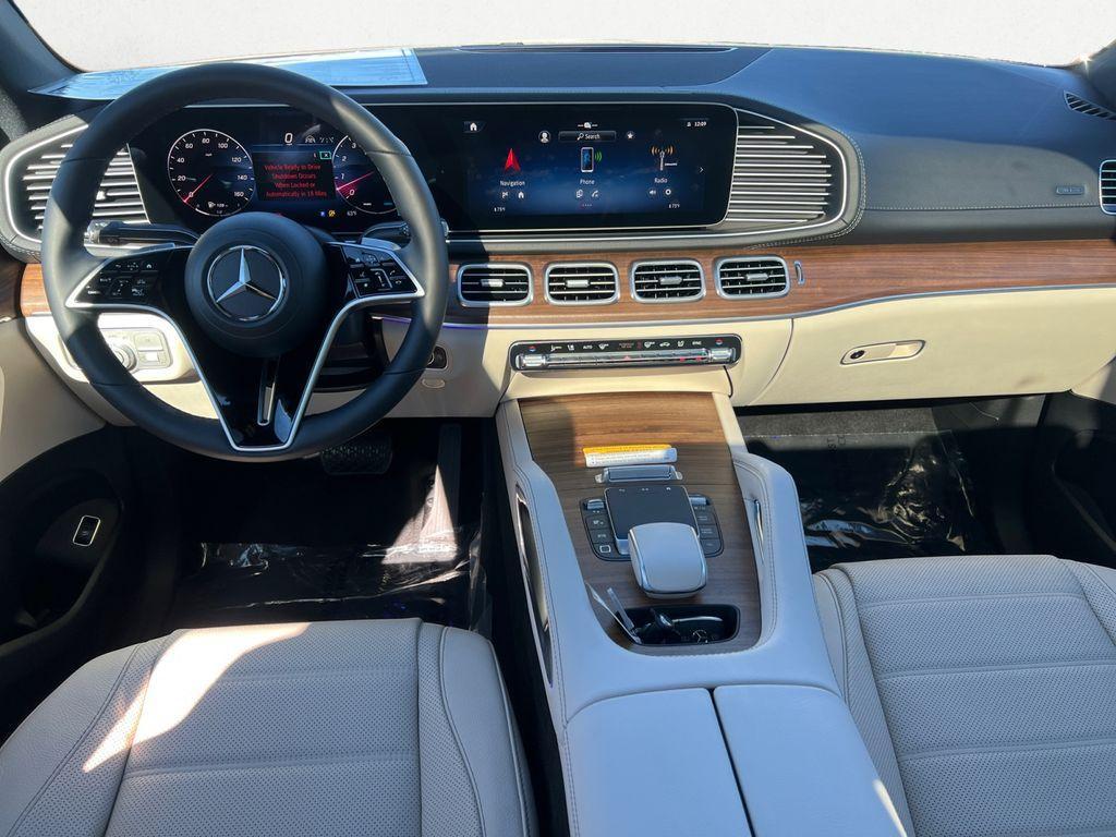 new 2026 Mercedes-Benz GLE 450 car