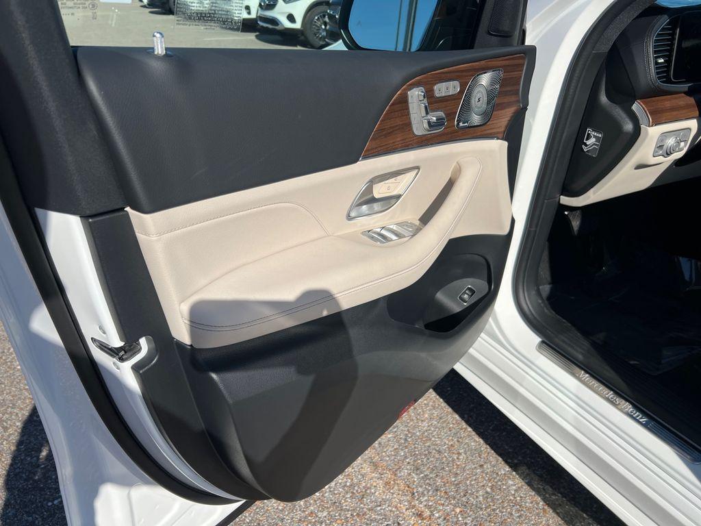 new 2026 Mercedes-Benz GLE 450 car