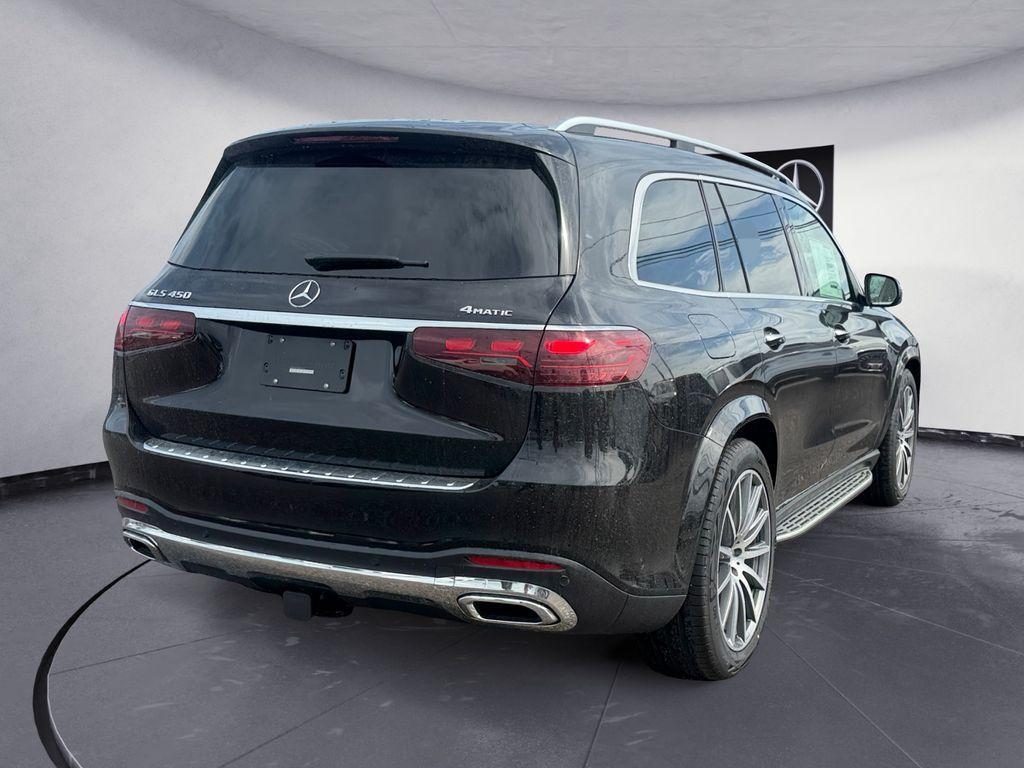 new 2026 Mercedes-Benz GLS 450 car
