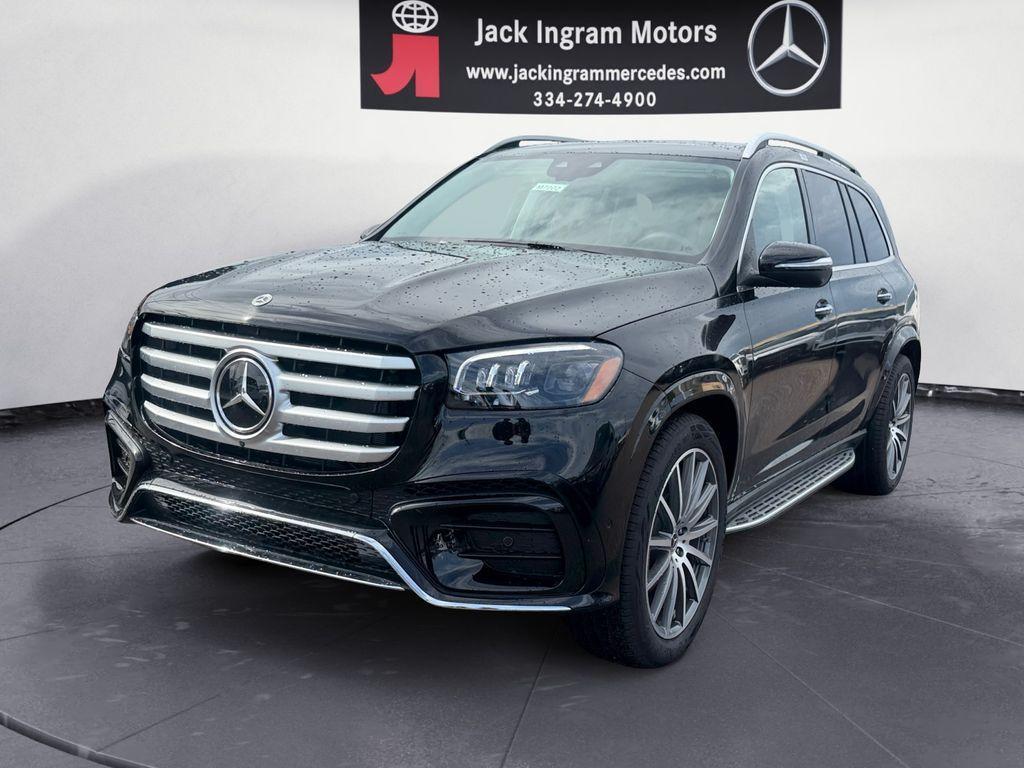 new 2026 Mercedes-Benz GLS 450 car