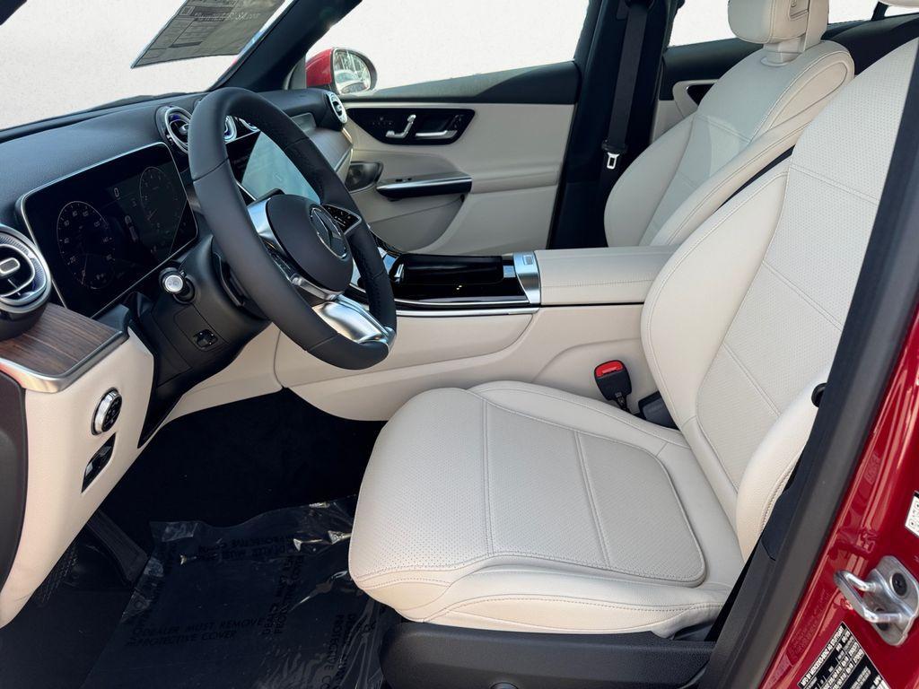 new 2026 Mercedes-Benz GLC 300 car