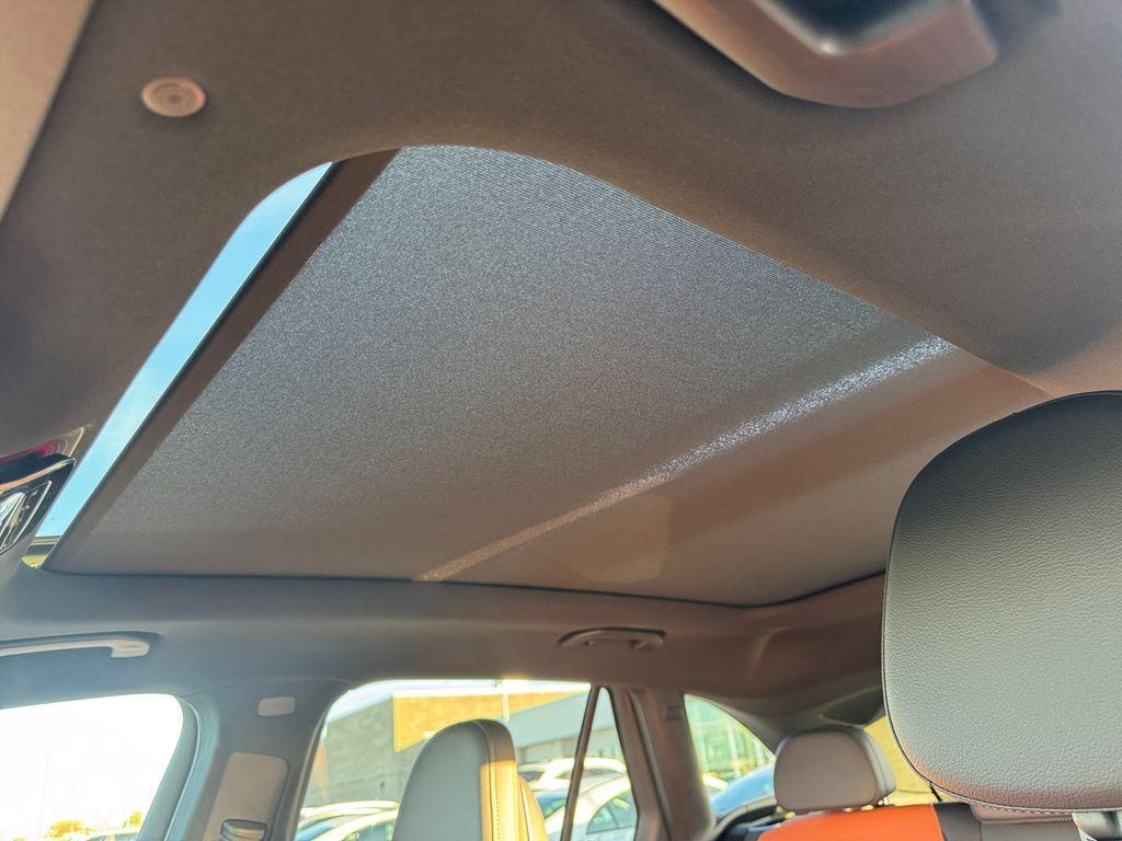 new 2026 Mercedes-Benz GLC 300 car