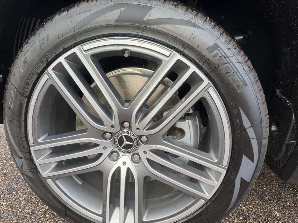 new 2026 Mercedes-Benz GLS 450 car