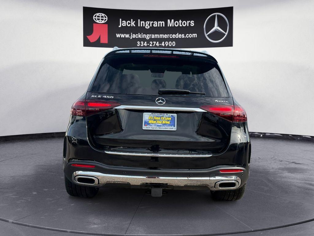 new 2026 Mercedes-Benz GLE 450 car
