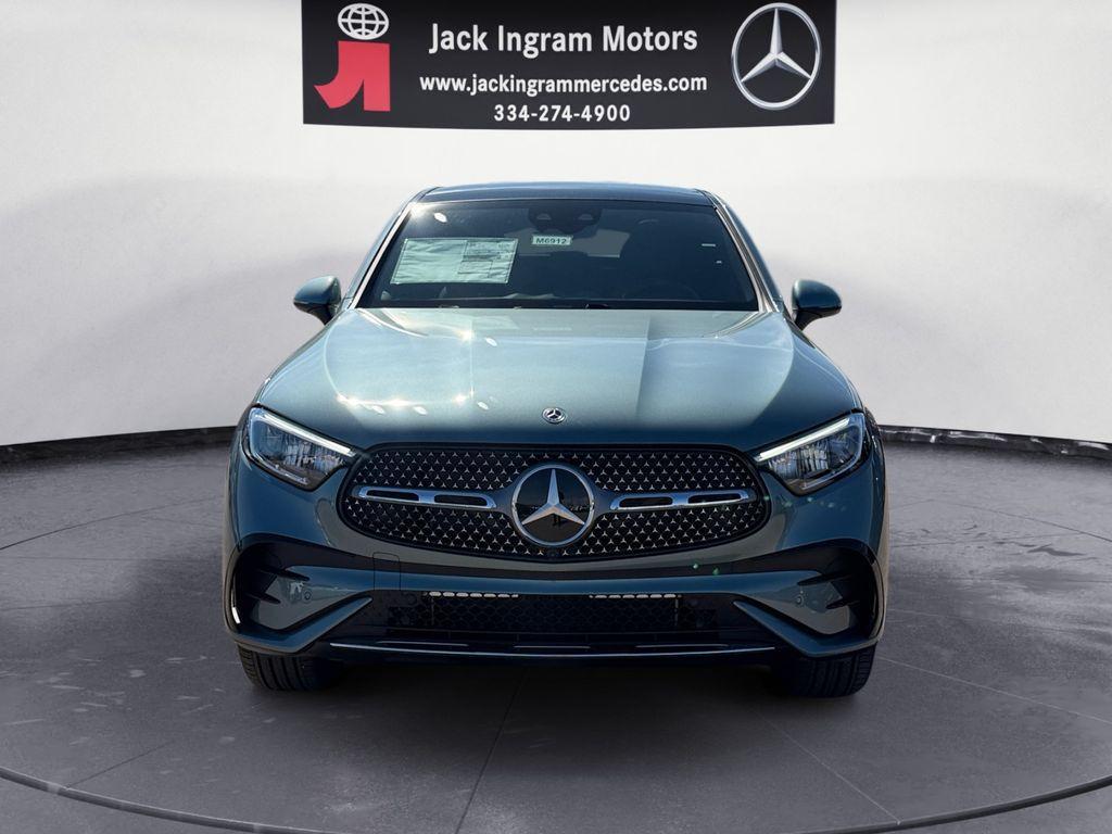 new 2026 Mercedes-Benz GLC 300 car