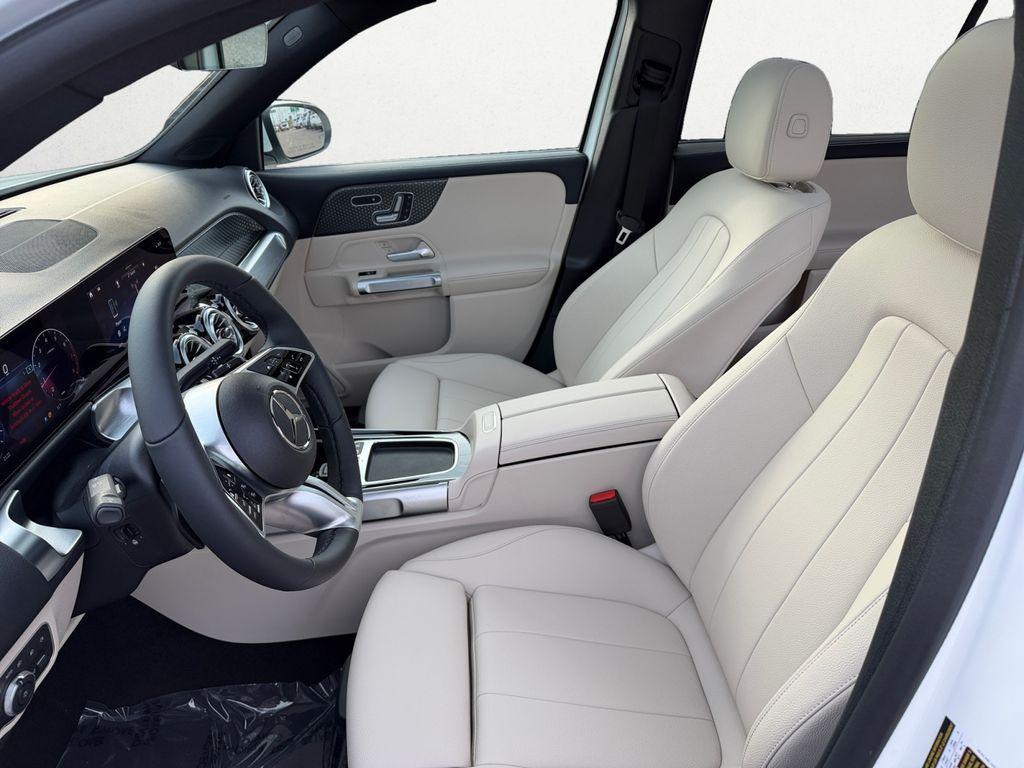 new 2026 Mercedes-Benz GLB 250 car