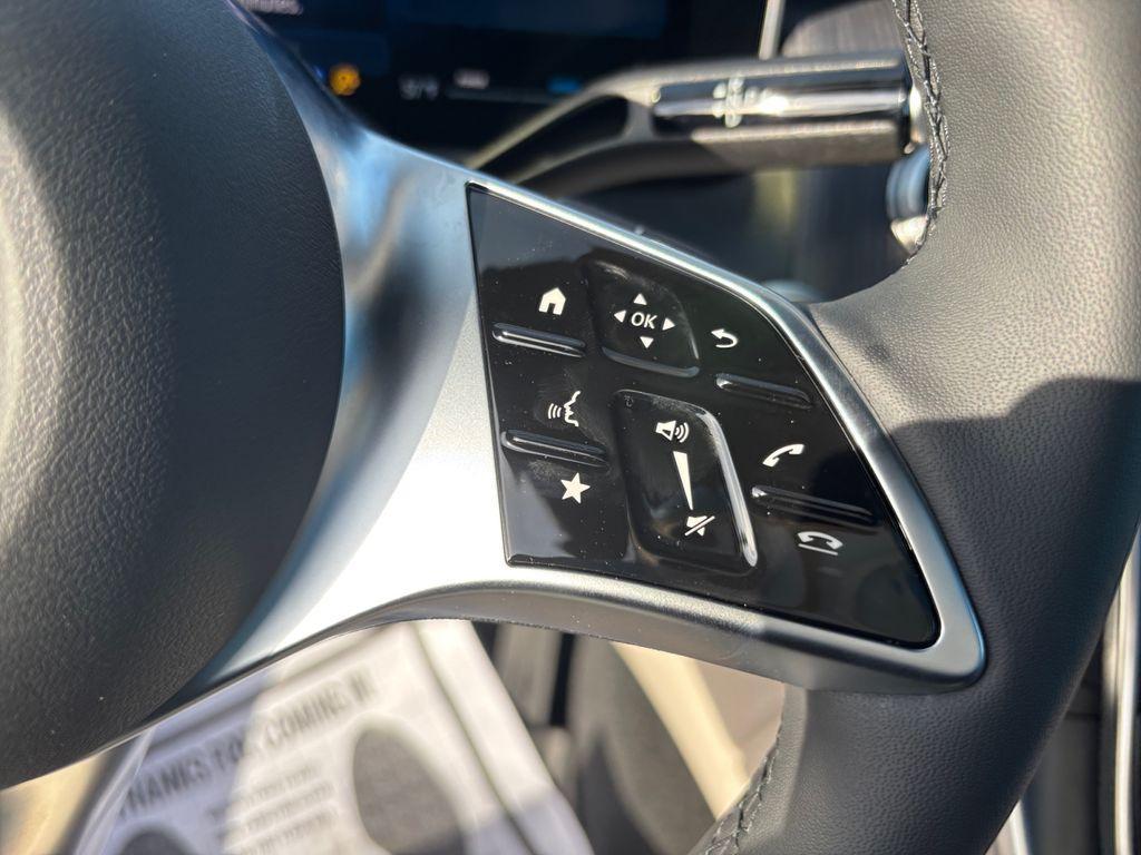 new 2026 Mercedes-Benz GLC 300 car