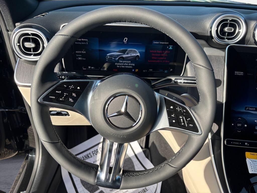 new 2026 Mercedes-Benz GLC 300 car