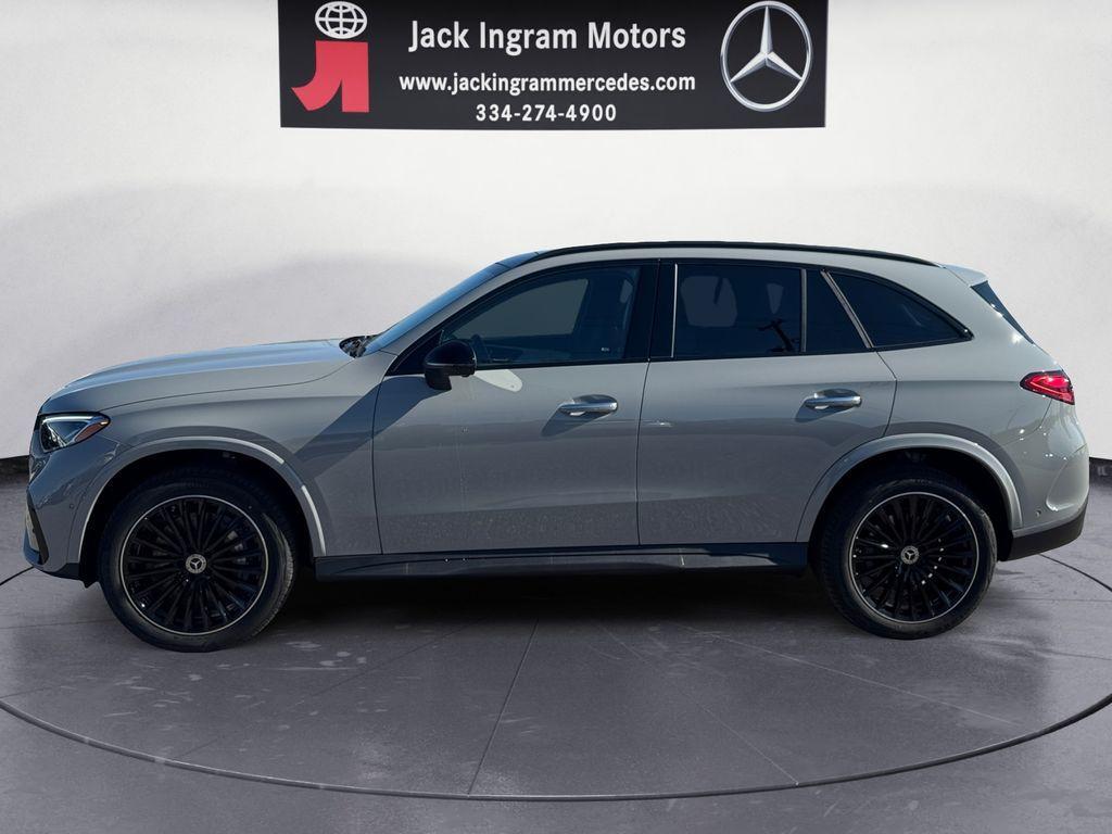new 2026 Mercedes-Benz GLC 300 car