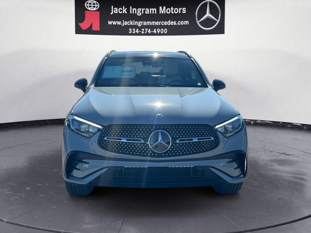 new 2026 Mercedes-Benz GLC 300 car