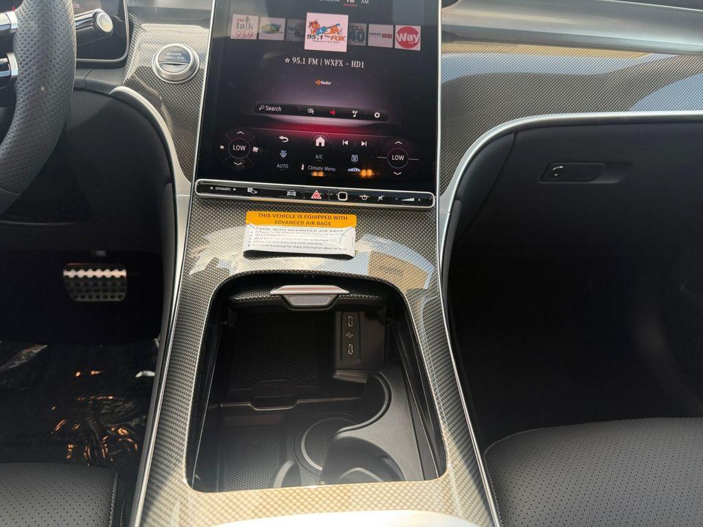 new 2026 Mercedes-Benz GLC 300 car