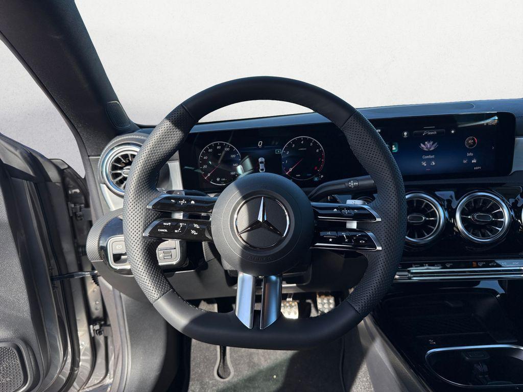 new 2026 Mercedes-Benz CLA 250 car