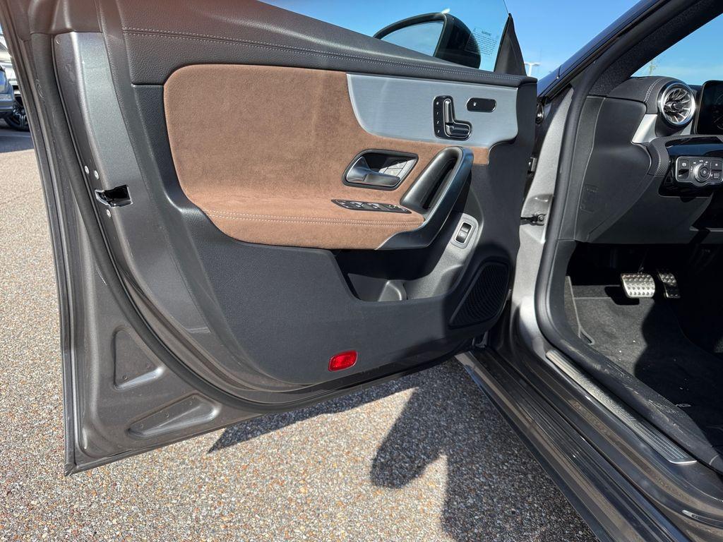 new 2026 Mercedes-Benz CLA 250 car