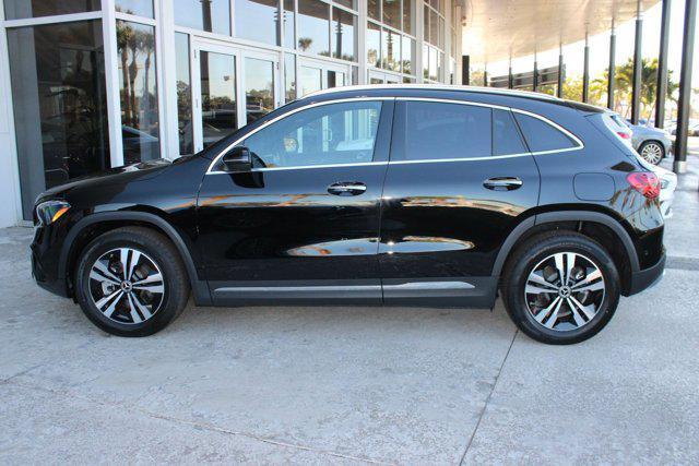 new 2026 Mercedes-Benz GLA 250 car, priced at $47,615