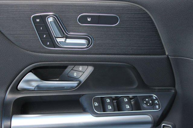 new 2026 Mercedes-Benz GLA 250 car, priced at $47,615