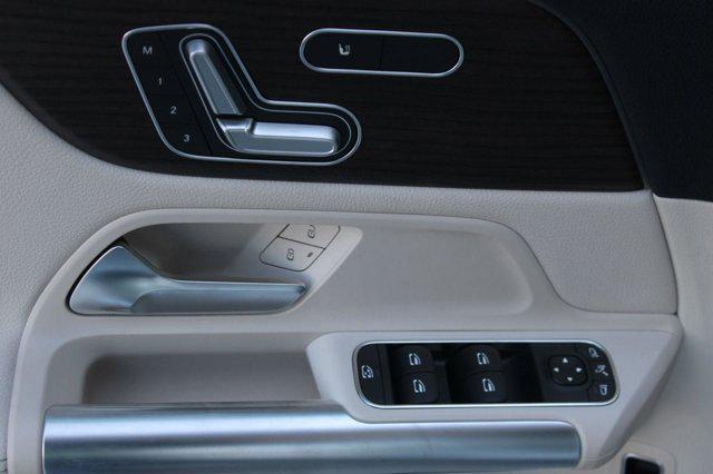 new 2026 Mercedes-Benz GLA 250 car, priced at $49,615