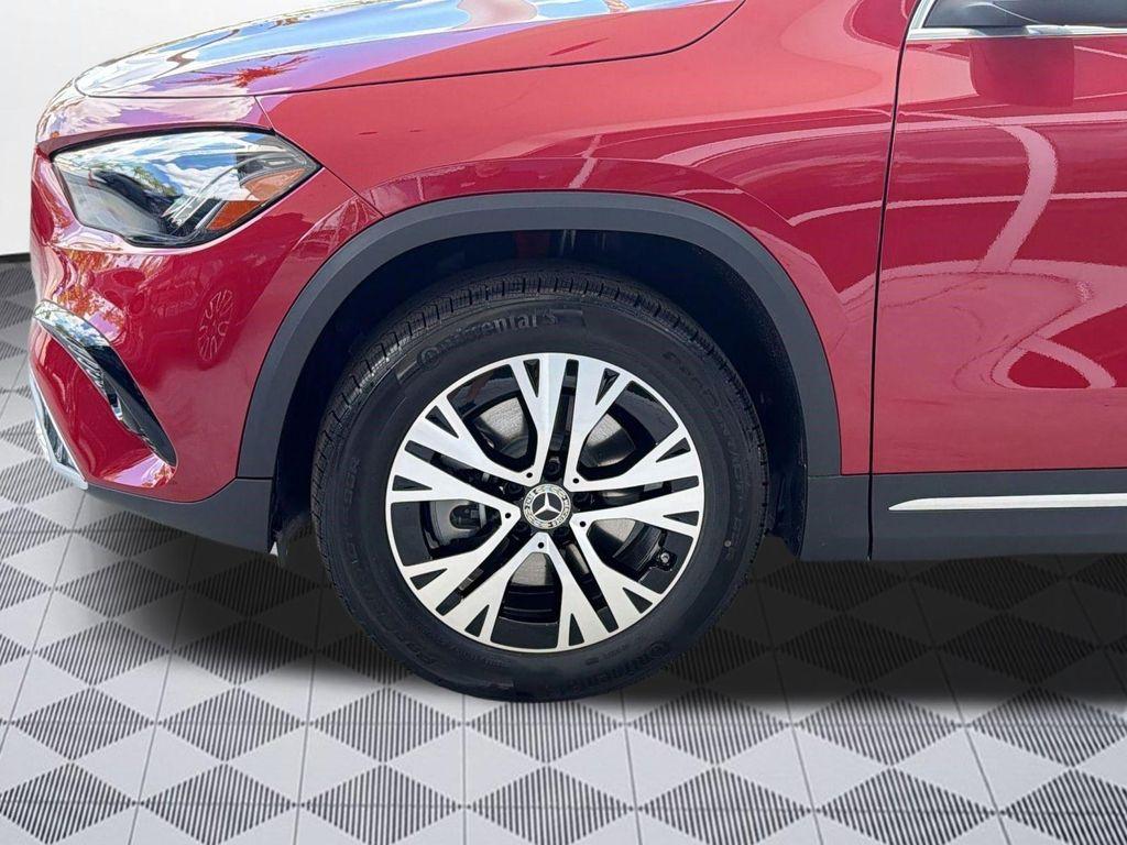 new 2026 Mercedes-Benz GLA 250 car, priced at $47,119