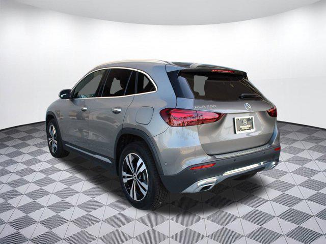 new 2026 Mercedes-Benz GLA 250 car, priced at $48,195