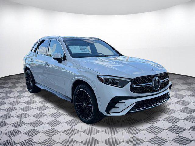 new 2026 Mercedes-Benz GLC 300 car, priced at $61,150