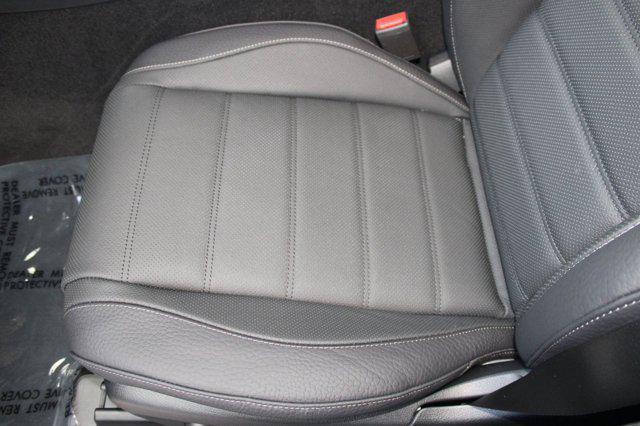 new 2026 Mercedes-Benz GLE 450 car, priced at $92,400