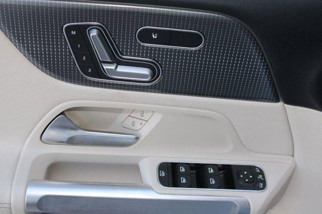 used 2022 Mercedes-Benz GLB 250 car, priced at $24,997