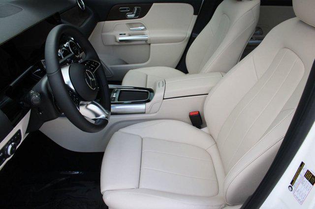 new 2026 Mercedes-Benz GLA 250 car, priced at $48,125