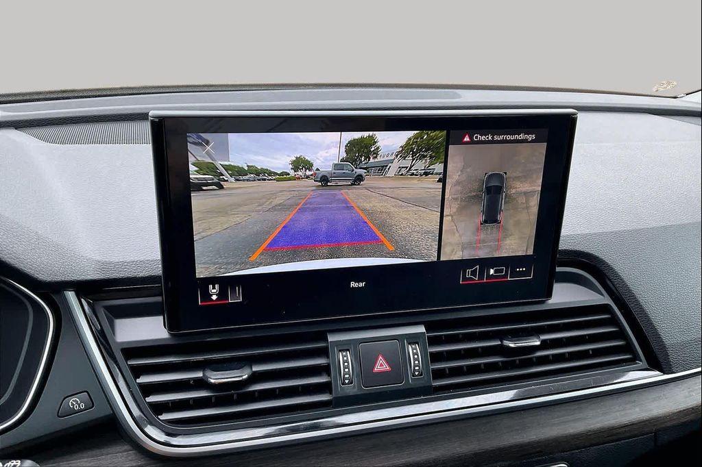 Audi Q5 view 27