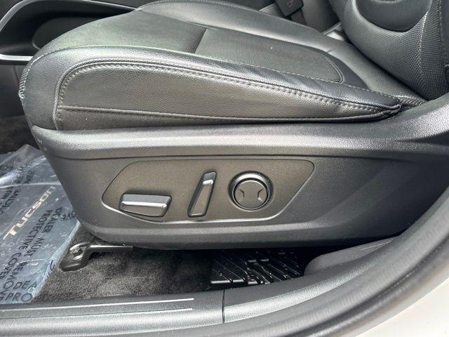 used 2024 Hyundai TUCSON Hybrid car, priced at $35,530