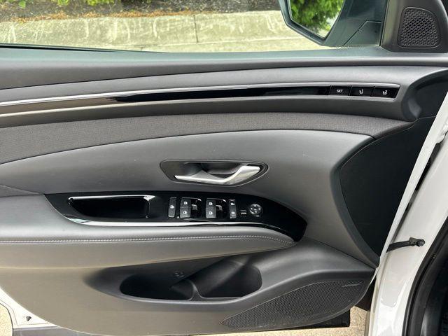 used 2024 Hyundai TUCSON Hybrid car, priced at $35,530