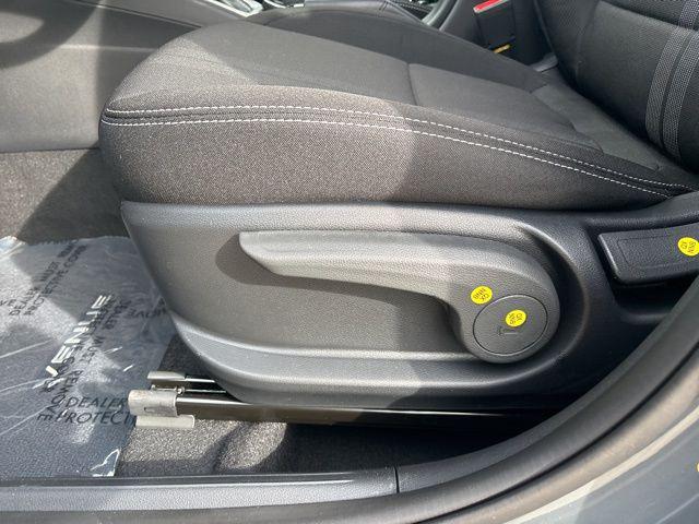 new 2026 Hyundai Venue car, priced at $25,125