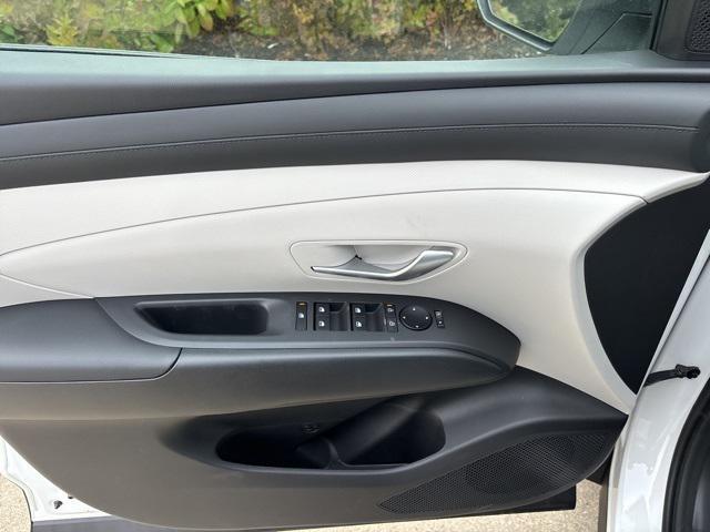 new 2026 Hyundai TUCSON Hybrid car, priced at $36,460