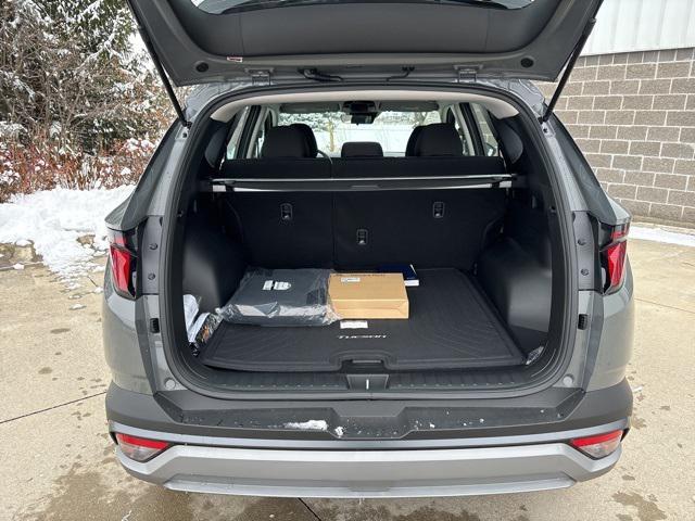 new 2026 Hyundai Tucson car, priced at $33,280