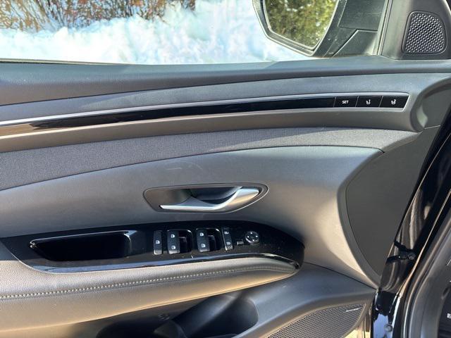 used 2024 Hyundai TUCSON Hybrid car, priced at $32,980